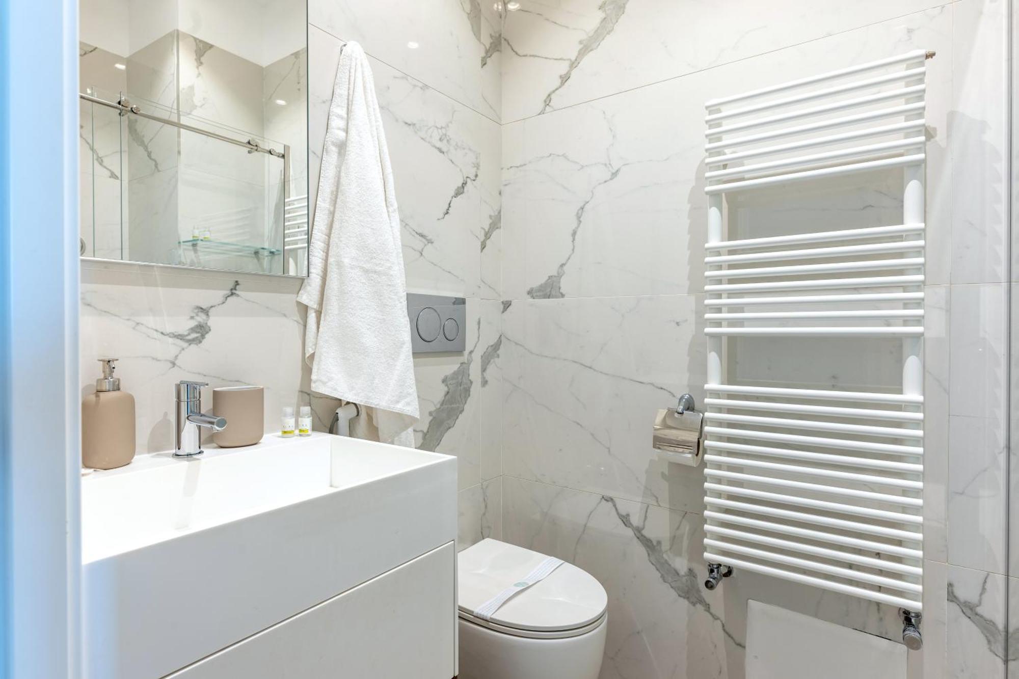 Exclusive Deluxe Apt Up To 6 People & Heated Tub Polignano a Mare Exterior foto
